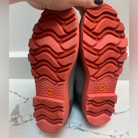 BOGS HOLLY CHELSEA Women's Rain Boots Grey waterproof Size 9 NWOB - Picture 8 of 9